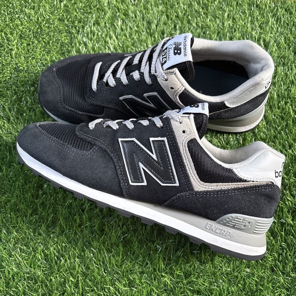 New Balance 574 Core Pack Athletic Sneakers Black/White ML574EVB Mens Size 10.5